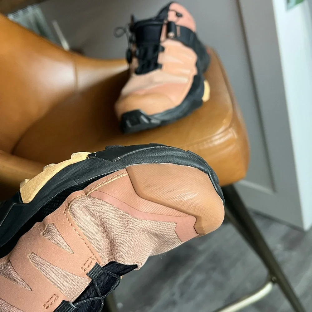 SALOMON X ULTRA 4 GTX HIKING SHOES WOMEN'S - Picture 6 of 13